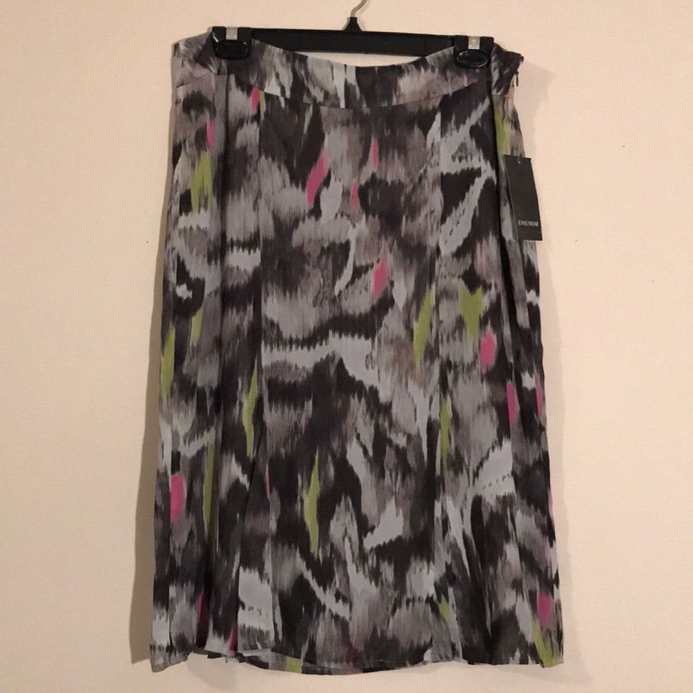 Jones Wear Skirt